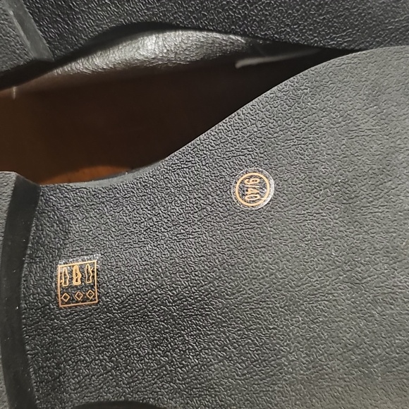 Chinese Laundry Porter Silver Metallic Womens Loafer - Picture 7 of 10